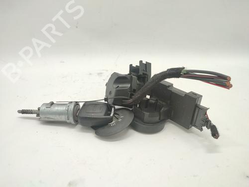 Used Ignition barrel Ignition barrel OPEL ZAFIRA A MPV (T98) 2.0 DTI 16V (F75) (101 hp) 33963721 33963721