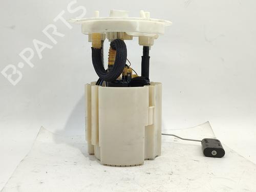 Bomba combustível VOLVO V40 Hatchback (525) D2 (120 hp) 31710209