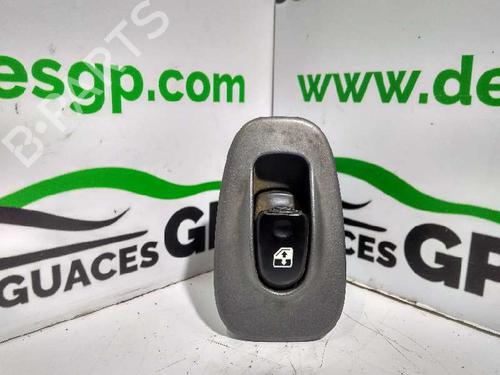 Used Right rear window switch HYUNDAI ACCENT II Saloon (LC) [1999-2017]  8808926