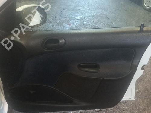 Sikkerhetsbelte bak høyre PEUGEOT 206 Hatchback (2A/C) 1.9 D | BP29386925I28 