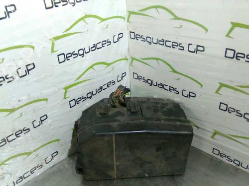 Used Fuse box FORD MONDEO III (B5Y) 2.0 16V TDDi / TDCi (115 hp) 7132028