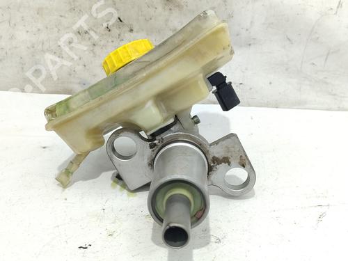Used Brake master cylinder AUDI A4 B6 (8E2) 2.5 TDI (163 hp) 26926843