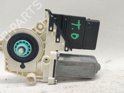 Used Right rear window motor Right rear window motor SKODA OCTAVIA II (1Z3) 1.9 TDI (105 hp) 36326027 36326027