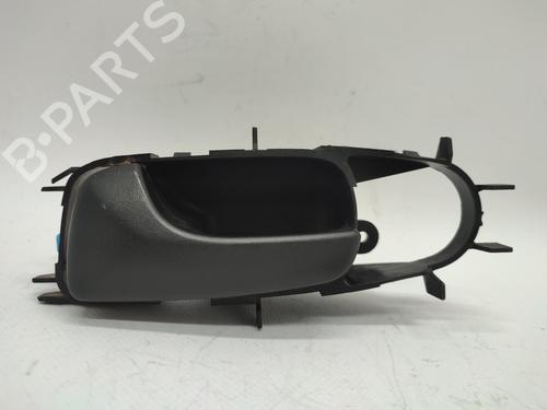 Used Front right interior door handle DAEWOO LACETTI Hatchback (KLAN) [2002-2025]  16266052