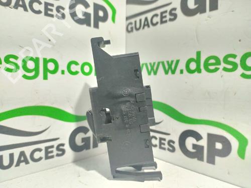 Right front window switch BMW 3 (E46) 320 d | BP23961937I26 