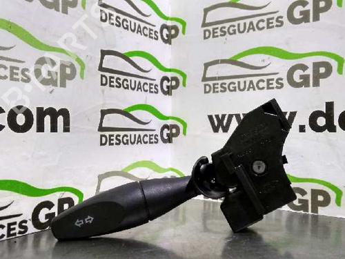 Used Steering column stalk FORD MONDEO III (B5Y) 2.0 16V TDDi / TDCi (115 hp) 7138880