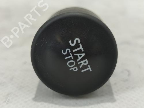 Used Ignition barrel RENAULT SCÉNIC II (JM0/1_) [2003-2010]  17322380