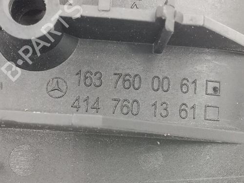 Højre bagtil invendig håndtag MERCEDES-BENZ M-CLASS (W163) ML 270 CDI (163.113) | BP26399001I16 