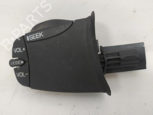 Used Switch FORD FIESTA V (JH_, JD_) 1.4 TDCi (68 hp) 10168946