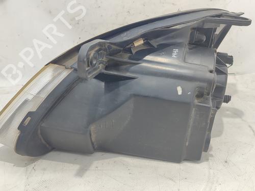 Right headlight KIA RIO I Hatchback (DC)  | BP19266355C29 