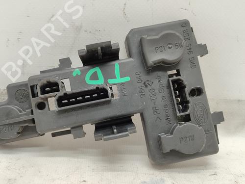 Used Lamp holder SEAT IBIZA II (6K1) [1993-2002]  20106326