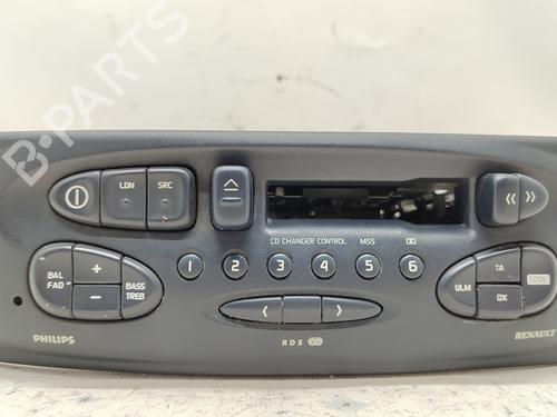 Used Radio RENAULT MEGANE I Classic (LA0/1_) [1996-2008]  21803831