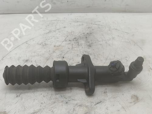 Used Clutch slave cylinder CITROËN C5 II (RC_) [2004-2008]  17559990