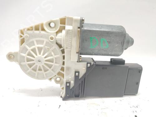 Used Right front window motor Right front window motor SEAT TOLEDO II (1M2) 1.9 TDI (110 hp) 33986754 33986754