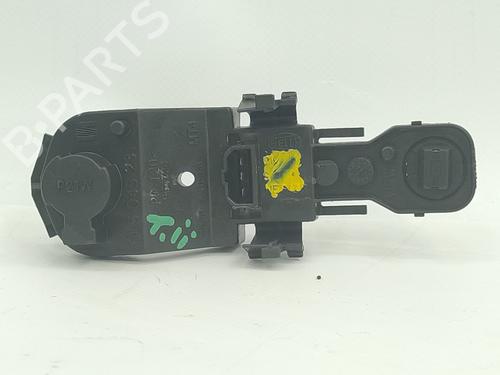 Used Lamp holder SEAT CORDOBA (6L2) 1.9 SDI (64 hp) 31018884