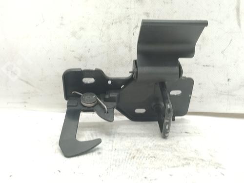 Used Hood lock SEAT LEON (1P1) 1.6 TDI (105 hp) 23179478