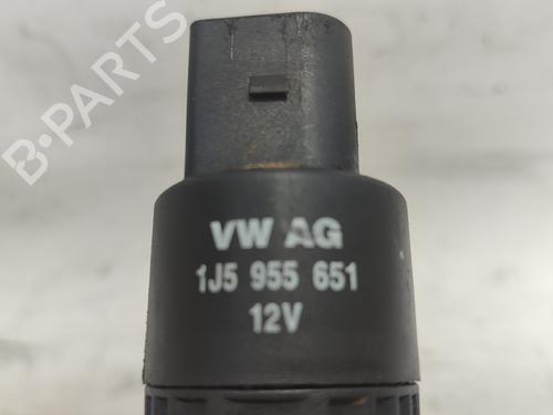 Washer pump FORD FOCUS I (DAW, DBW)  | BP17998740E24 