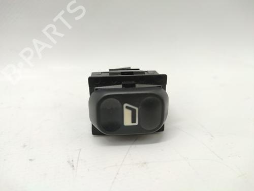 Interrupteur de vitre arrière droite CITROËN XSARA (N1) 1.6 16V (109 hp) 30818437