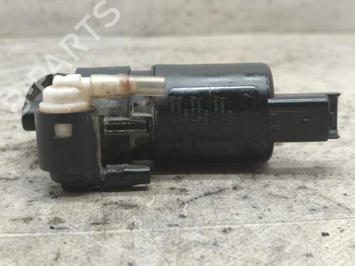 Used Washer pump CITROËN XSARA PICASSO (N68) 2.0 HDi (90 hp) 17837447