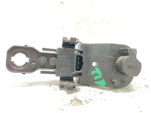 Lampeholder SEAT CORDOBA (6L2) 1.9 TDI (100 hp) 30822330