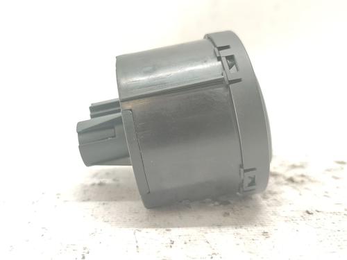 Headlight switch VW TOURAN (1T3) 1.6 TDI | BP37427826I24 - Image 2