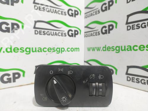 Used Headlight switch SEAT CORDOBA (6K2) 1.4 (60 hp) 7129230