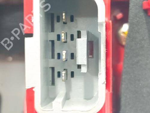 Right taillight VW PASSAT B6 (3C2) 2.0 TDI 16V | BP38776105C35 - Image 4