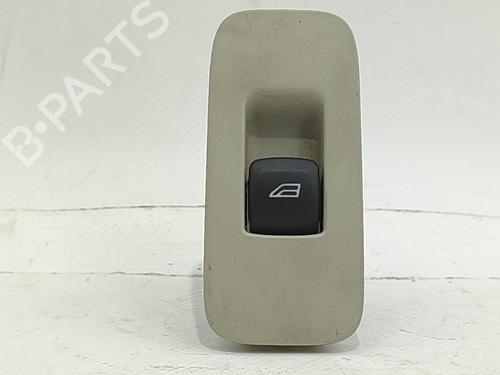 Used Left rear window switch VOLVO V40 Hatchback (525) D2 (120 hp) 31710178