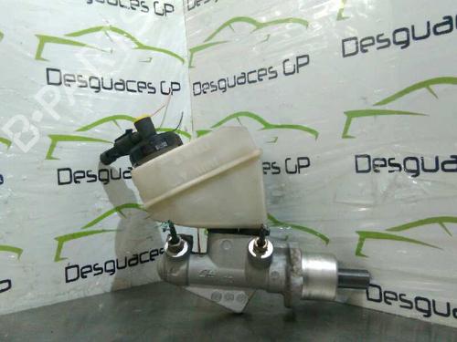 Used Brake master cylinder RENAULT CLIO II (BB_, CB_) 1.2 16V (BB05, BB0W, BB11, BB27, BB2T, BB2U, BB2V, CB05,... (75 hp) 7132071