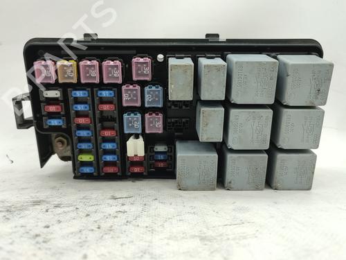 Used Fuse box DAEWOO NUBIRA Saloon (J200) 1.6 (109 hp) 30090422