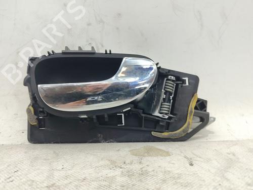 Used Front right interior door handle Front right interior door handle PEUGEOT 307 SW (3H) 1.6 HDI 110 (109 hp) 33240520 33240520