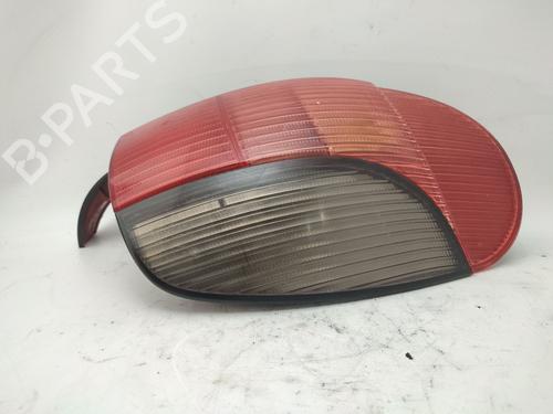Used Right taillight PEUGEOT 306 Break (7E, N3, N5) 2.0 HDI 90 (90 hp) 30876974