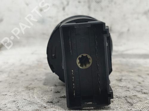 Headlight switch VW POLO (9N_, 9A_) 1.9 SDI | BP24473038I24 