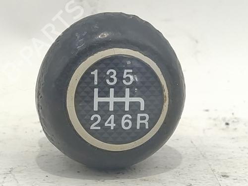 Used Shift knob Shift knob 37183846 37183846