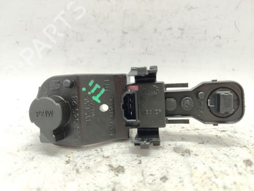Lampeholder SEAT CORDOBA (6L2) 1.9 TDI (100 hp) 30822331
