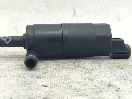 washer-pump-jaguar-xf-i-x250-2008-2009-2010-2011-2012-2013-2014-2015-36037862 main image