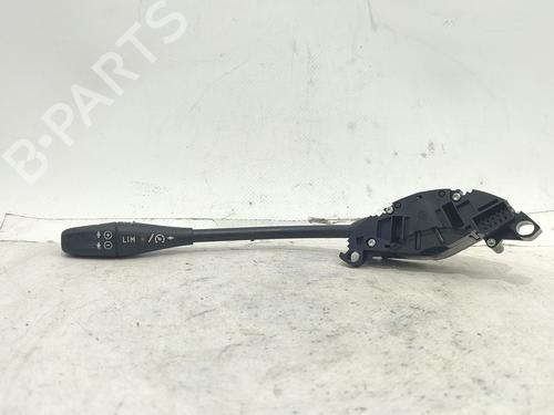 Used Steering wheel controls Steering wheel controls MERCEDES-BENZ CLK (C209) CLK 240 (209.361) (170 hp) 33329177 33329177
