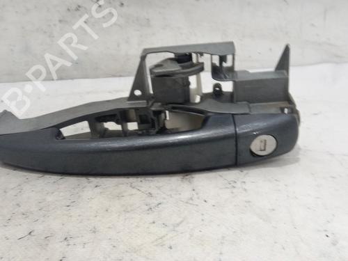 Used Front left exterior door handle PEUGEOT 5008 II (MC_, MJ_, MR_, M4_) 1.6 BlueHDi 115 (MCBHXH, MCBHXW) (116 hp) 26884557