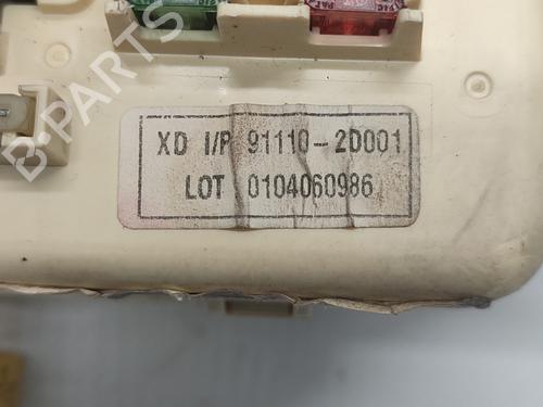 Fuse box HYUNDAI ELANTRA III Saloon (XD) 2.0 CRDi | BP16713827E1 
