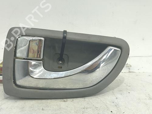 Used Rear left interior door handle Rear left interior door handle KIA SORENTO I (JC) 2.5 CRDi 4WD (140 hp) 32393910 32393910