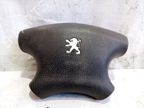 Used Driver airbag PEUGEOT 306 Hatchback (7A, 7C, N3, N5) 2.0 HDI 90 (90 hp) 7132547