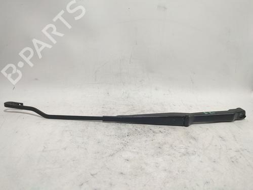 front-windshield-wiper-arm-vw-polo-6n2-1999-2000-2001-34396531 main image