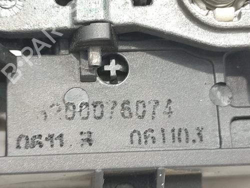 Front right exterior door handle RENAULT MEGANE II (BM0/1_, CM0/1_) 1.5 dCi (BM02, BM13, BM2A, CM02, CM13) | BP32220423C129