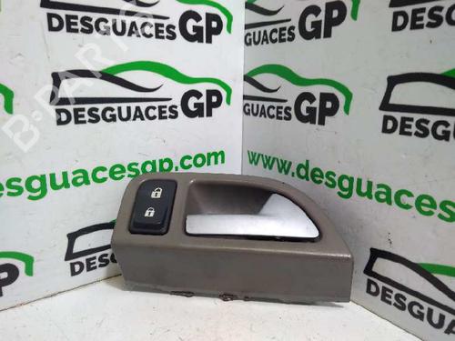Used Front right interior door handle VOLVO V50 (545) 2.0 D (136 hp) 7147987