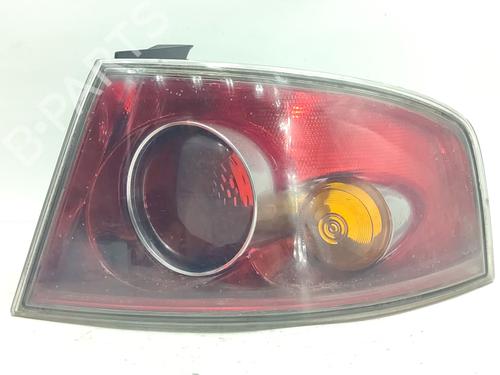 Used Right taillight Right taillight 39592549 39592549
