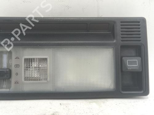 Plafoniera interna Plafoniera interna MERCEDES-BENZ 124 Saloon (W124) 300 Turbo-D (124.133) (147 hp) 37464693 37464693