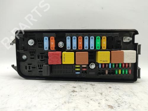 Zekeringkast OPEL VECTRA C GTS (Z02) [2002-2009]  30822219