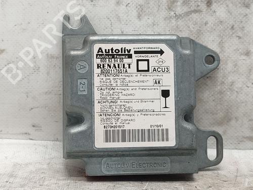 Airbag styreenhed RENAULT MEGANE I (BA0/1_) 1.6 16V (BA04, BA0B, BA11, BA1J, BA16, BA19, BA1K, BA1V,... (107 hp) 23961767