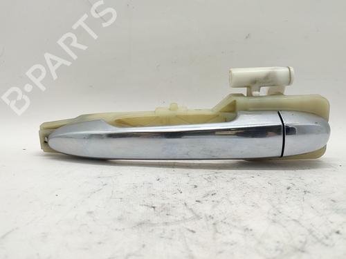 Used Rear left exterior door handle KIA CARENS III MPV (UN) 2.0 CRDi 140 (140 hp) 30136302