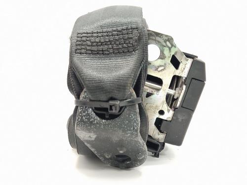 Used Rear right seatbelt VW POLO IV (9N_, 9A_) 1.9 SDI (64 hp) 28601312